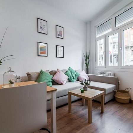 #15Pin-2 Apartamento De Un Dormitorio Plaza Castilla Мадрид Екстериор снимка