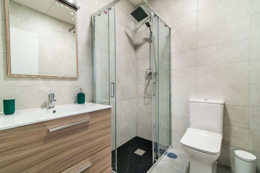 #15Pin-2 Apartamento De Un Dormitorio Plaza Castilla Мадрид Екстериор снимка
